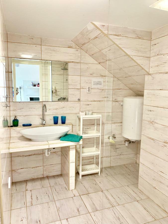 Lillybeth City Center Apartments Budapest Eksteriør billede
